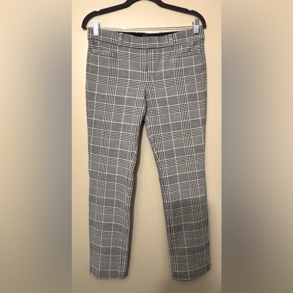 Banana republic women’s black and white Plaid Pants